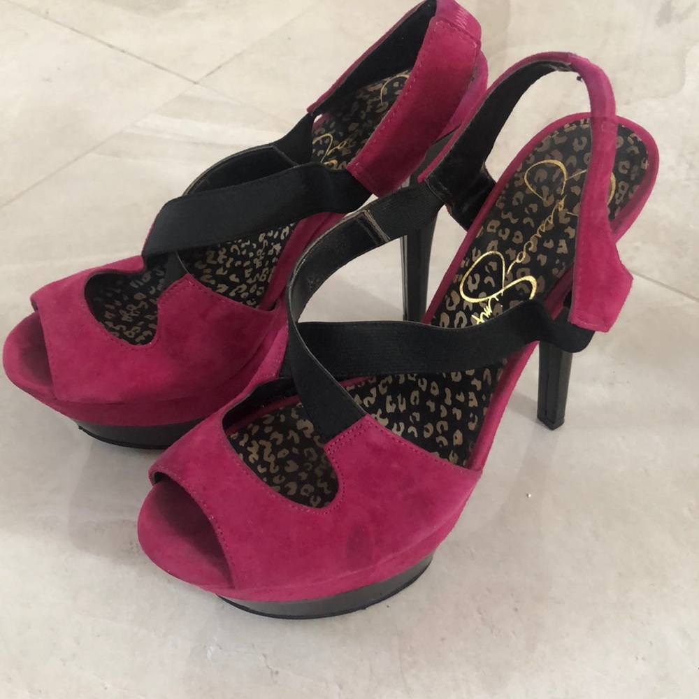 Dark pink heels very comfortable